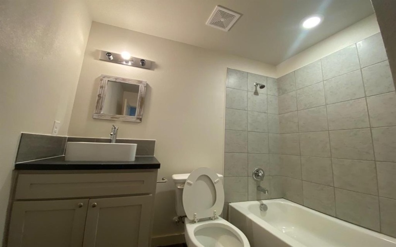 124 Bridlewood Lane, Bridgeport, TX 76426, 3 Bedrooms Bedrooms, ,2 BathroomsBathrooms,Residential,For Sale,124 Bridlewood Lane,20928110