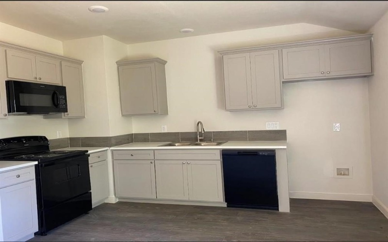 124 Bridlewood Lane, Bridgeport, TX 76426, 3 Bedrooms Bedrooms, ,2 BathroomsBathrooms,Residential,For Sale,124 Bridlewood Lane,20928110