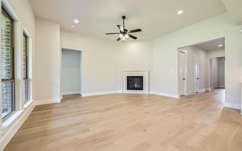 154 Pecan Lane, Rhome, TX 76078, 4 Bedrooms Bedrooms, ,3 BathroomsBathrooms,Residential,For Sale,154 Pecan Lane,20930553