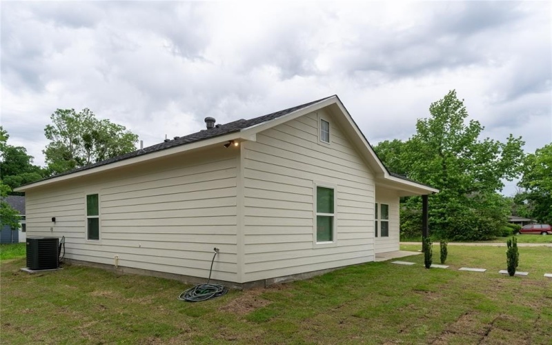 447 W Terrel Street, Cooper, TX 75432, 3 Bedrooms Bedrooms, ,2 BathroomsBathrooms,Residential,For Sale,447 W Terrel Street,20928461