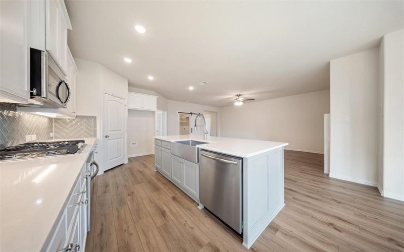 412 Tollett Drive, Aledo, TX 76008, 3 Bedrooms Bedrooms, ,2 BathroomsBathrooms,Residential,For Sale,412 Tollett Drive,20928645