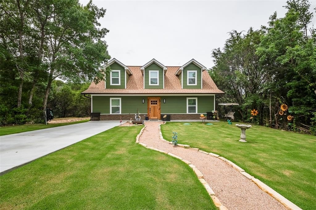 1040 Indian Drive, Granbury, TX 76048, 3 Habitaciones Habitaciones , ,2 BañosBaños,Residential,En Venta,1040 Indian Drive,20931036