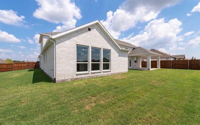 1901 Vantage Drive, Rockwall, TX 75087, 4 Habitaciones Habitaciones , ,5 BañosBaños,Residential,En Venta,1901 Vantage Drive,0,20928803