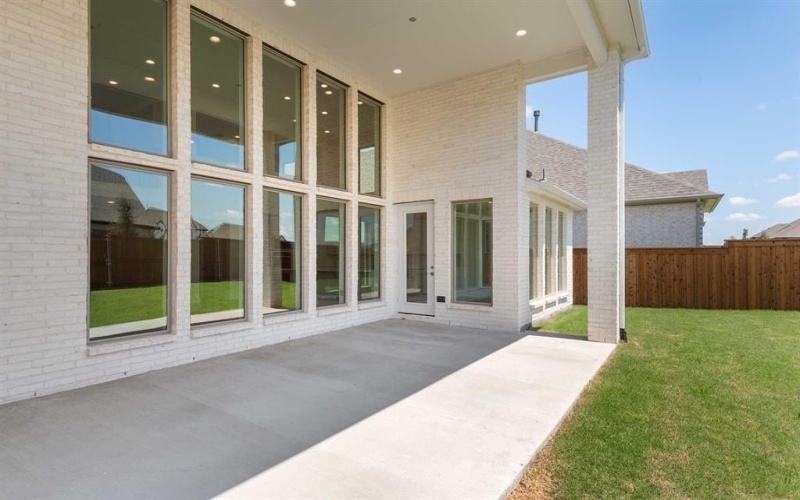 1903 Grand Avenue, Rockwall, TX 75087, 5 Habitaciones Habitaciones , ,5 BañosBaños,Residential,En Venta,1903 Grand Avenue,0,20928906
