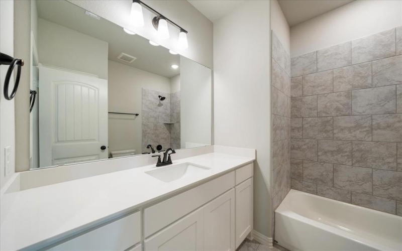 1650 County Road 200, Valley View, TX 76272, 4 Bedrooms Bedrooms, ,3 BathroomsBathrooms,Residential,For Sale,1650 County Road 200,20928907