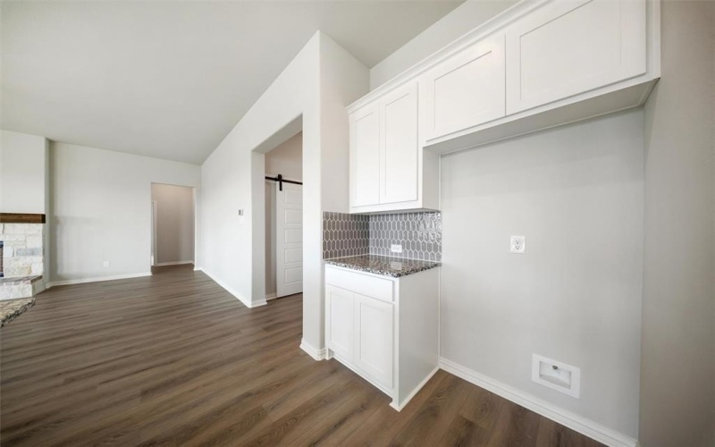 1840 County Road 200, Valley View, TX 76272, 4 Bedrooms Bedrooms, ,3 BathroomsBathrooms,Residential,For Sale,1840 County Road 200,0,20928939