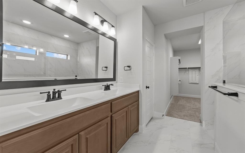 2402 Jackson Burn Drive, Royse City, TX 75189, 3 Bedrooms Bedrooms, ,3 BathroomsBathrooms,Residential,For Sale,2402 Jackson Burn Drive,20931478