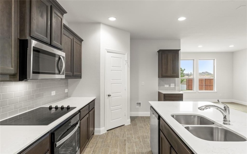 5422 Neyland Drive, Royse City, TX 75189, 3 Habitaciones Habitaciones , ,2 BañosBaños,Residential,En Venta,5422 Neyland Drive,20931483