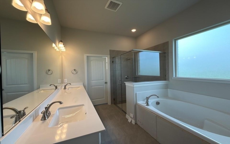 1900 County Road 200, Valley View, TX 76272, 5 Habitaciones Habitaciones , ,5 BañosBaños,Residential,En Venta,1900 County Road 200,20928974