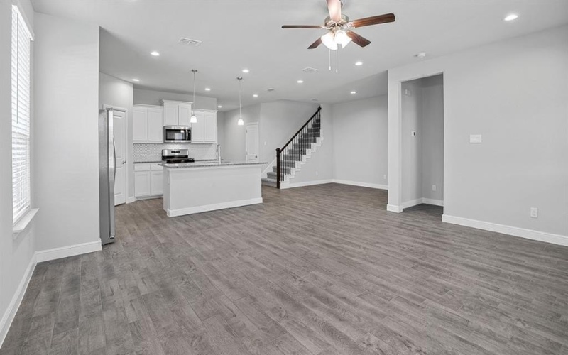 1217 BELTWAY Lane, Granbury, TX 76048, 4 Habitaciones Habitaciones , ,3 BañosBaños,Residential,En Venta,1217 BELTWAY Lane,20931610