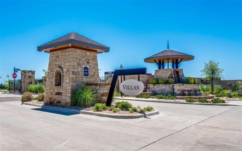 2862 Shane Drive, Midlothian, TX 76065, 4 Bedrooms Bedrooms, ,3 BathroomsBathrooms,Residential,For Sale,2862 Shane Drive,20929025