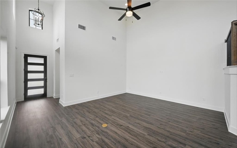 1008 Tulip Place, Crowley, TX 76036, 3 Bedrooms Bedrooms, ,2 BathroomsBathrooms,Residential,For Sale,1008 Tulip Place,20931650