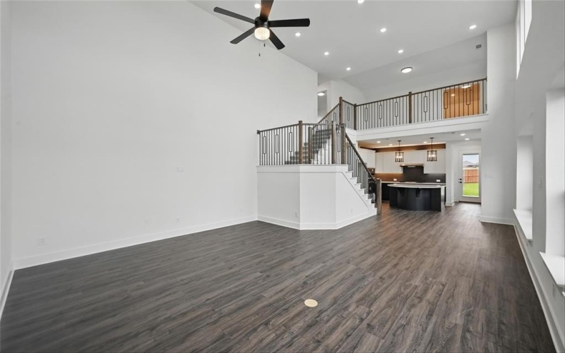 1008 Tulip Place, Crowley, TX 76036, 3 Bedrooms Bedrooms, ,2 BathroomsBathrooms,Residential,For Sale,1008 Tulip Place,20931650