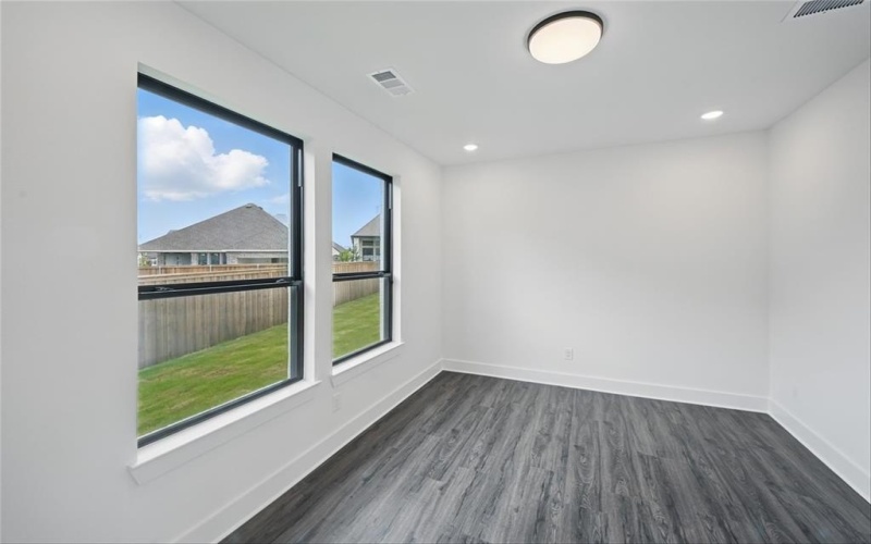 1008 Tulip Place, Crowley, TX 76036, 3 Bedrooms Bedrooms, ,2 BathroomsBathrooms,Residential,For Sale,1008 Tulip Place,20931650