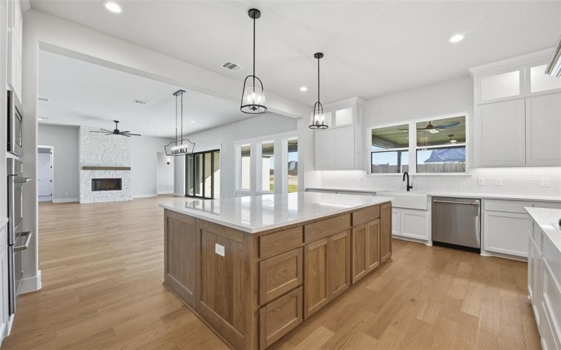 404 Mah Cheta, Aledo, TX 76008, 4 Habitaciones Habitaciones , ,3 BañosBaños,Residential,En Venta,404 Mah Cheta,0,20931686