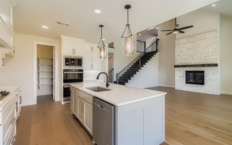 11536 Ely Place, Fort Worth, TX 76052, 4 Habitaciones Habitaciones , ,3 BañosBaños,Residential,En Venta,11536 Ely Place,0,20931802