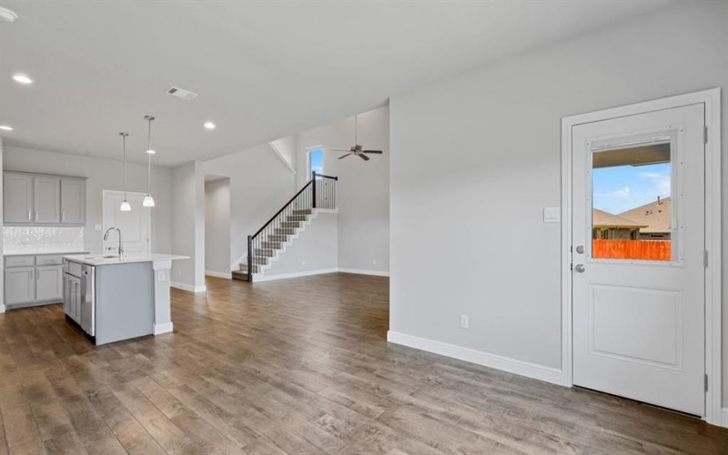 306 SYDNEY Lane, Mansfield, TX 76063, 5 Habitaciones Habitaciones , ,3 BañosBaños,Residential,En Venta,306 SYDNEY Lane,20931863