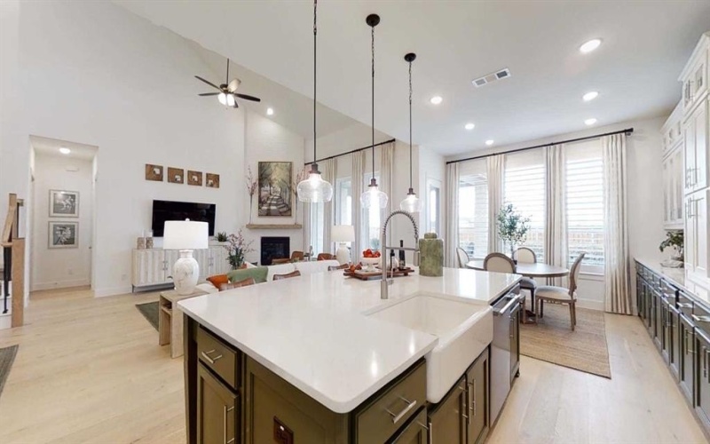 1902 Benedetto Way, McLendon Chisholm, TX 75032, 4 Bedrooms Bedrooms, ,5 BathroomsBathrooms,Residential,For Sale,1902 Benedetto Way,20929203