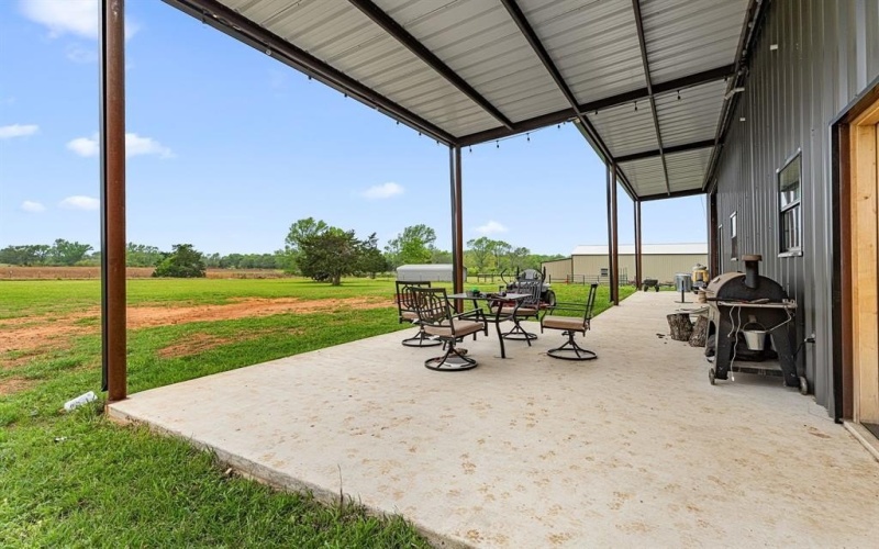12093 County Road 152 W W, Bullard, TX 75757, 5 Bedrooms Bedrooms, ,2 BathroomsBathrooms,Residential,For Sale,12093 County Road 152 W W,20929242
