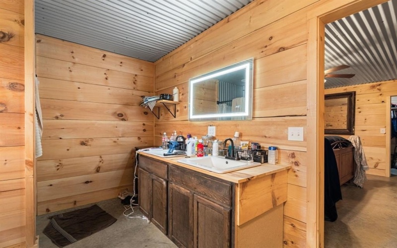 12093 County Road 152 W W, Bullard, TX 75757, 5 Bedrooms Bedrooms, ,2 BathroomsBathrooms,Residential,For Sale,12093 County Road 152 W W,20929242