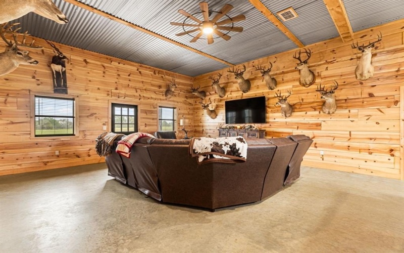 12093 County Road 152 W W, Bullard, TX 75757, 5 Bedrooms Bedrooms, ,2 BathroomsBathrooms,Residential,For Sale,12093 County Road 152 W W,20929242