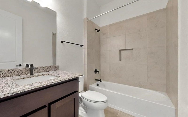 3025 Oak Creek Court, Northlake, TX 76226, 4 Habitaciones Habitaciones , ,5 BañosBaños,Residential,En Venta,3025 Oak Creek Court,20929311