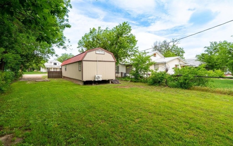 317 Vine Street, Baird, TX 79504, 1 Bedroom Bedrooms, ,1 BathroomBathrooms,Residential,For Sale,317 Vine Street,20929457