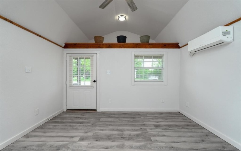 317 Vine Street, Baird, TX 79504, 1 Bedroom Bedrooms, ,1 BathroomBathrooms,Residential,For Sale,317 Vine Street,20929457