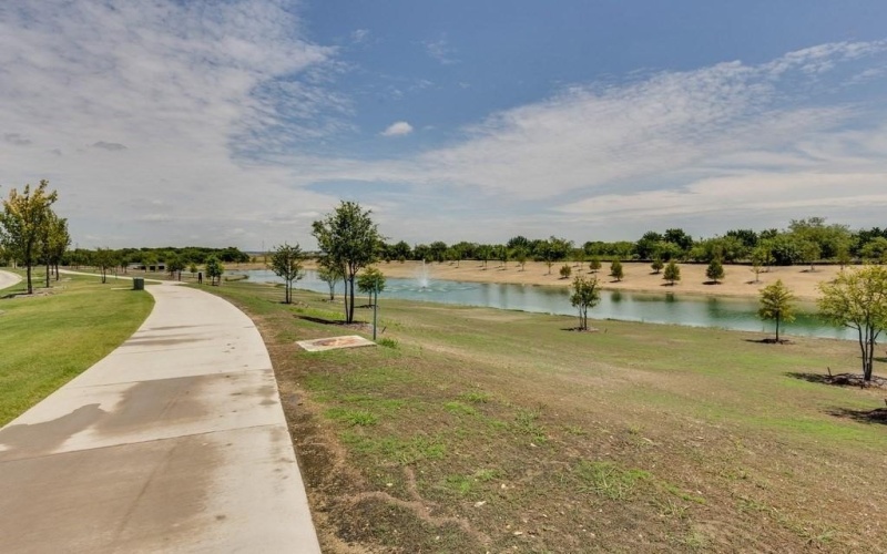601 Derby Drive, Mansfield, TX 76063, 4 Habitaciones Habitaciones , ,3 BañosBaños,Residential,En Venta,601 Derby Drive,20929750