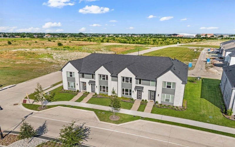 1408 Solterra Boulevard, Mesquite, TX 75181, 3 Bedrooms Bedrooms, ,2 BathroomsBathrooms,Residential,For Sale,1408 Solterra Boulevard,20930369