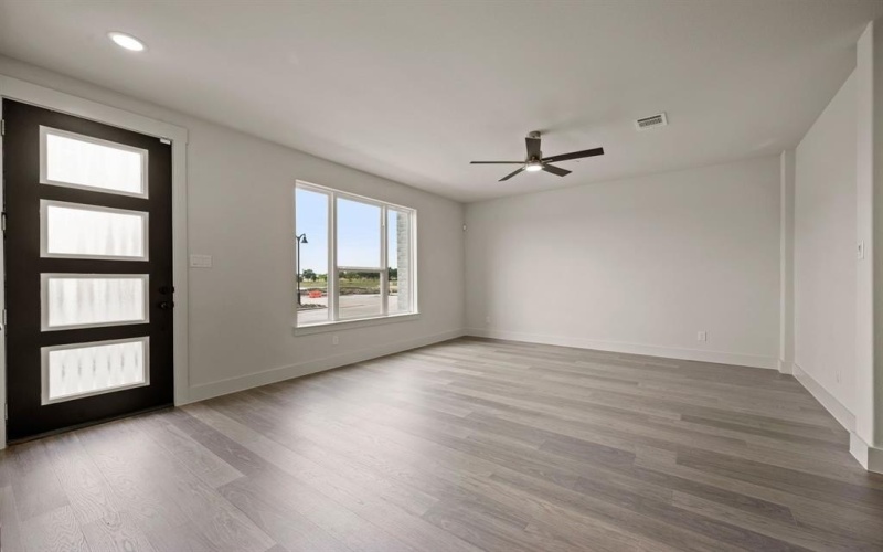 1408 Solterra Boulevard, Mesquite, TX 75181, 3 Bedrooms Bedrooms, ,2 BathroomsBathrooms,Residential,For Sale,1408 Solterra Boulevard,20930369