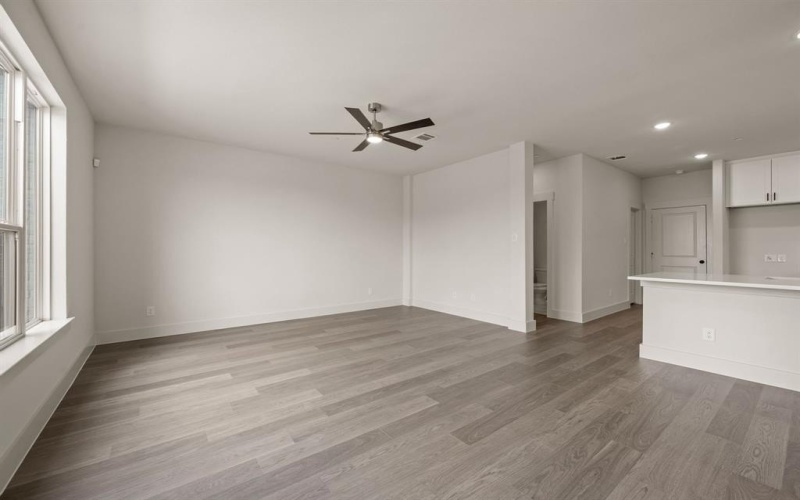 1408 Solterra Boulevard, Mesquite, TX 75181, 3 Bedrooms Bedrooms, ,2 BathroomsBathrooms,Residential,For Sale,1408 Solterra Boulevard,20930369