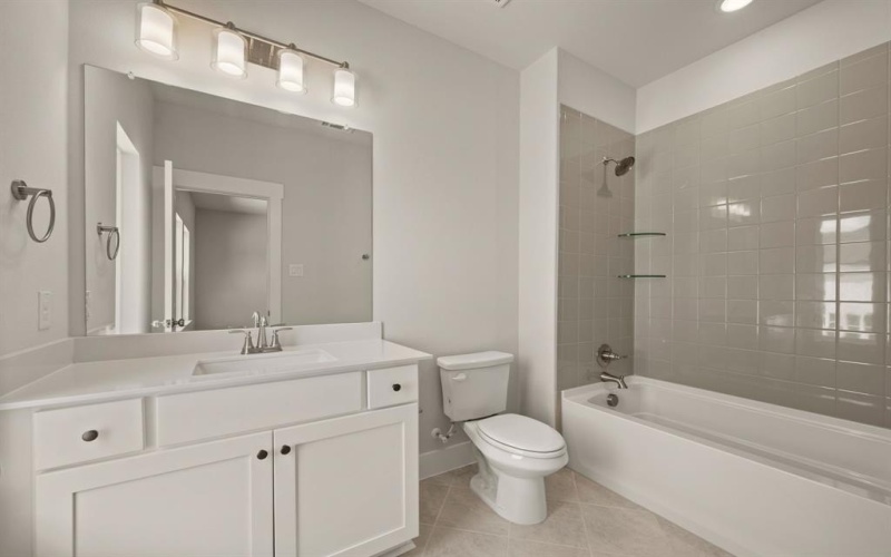 1420 Solterra Boulevard, Mesquite, TX 75181, 2 Bedrooms Bedrooms, ,2 BathroomsBathrooms,Residential,For Sale,1420 Solterra Boulevard,20930390