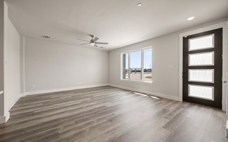 1420 Solterra Boulevard, Mesquite, TX 75181, 2 Bedrooms Bedrooms, ,2 BathroomsBathrooms,Residential,For Sale,1420 Solterra Boulevard,20930390