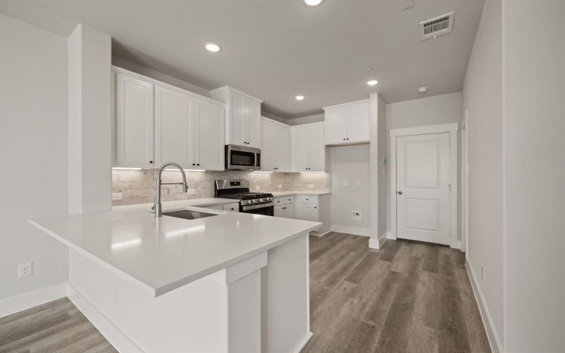 1420 Solterra Boulevard, Mesquite, TX 75181, 2 Bedrooms Bedrooms, ,2 BathroomsBathrooms,Residential,For Sale,1420 Solterra Boulevard,20930390
