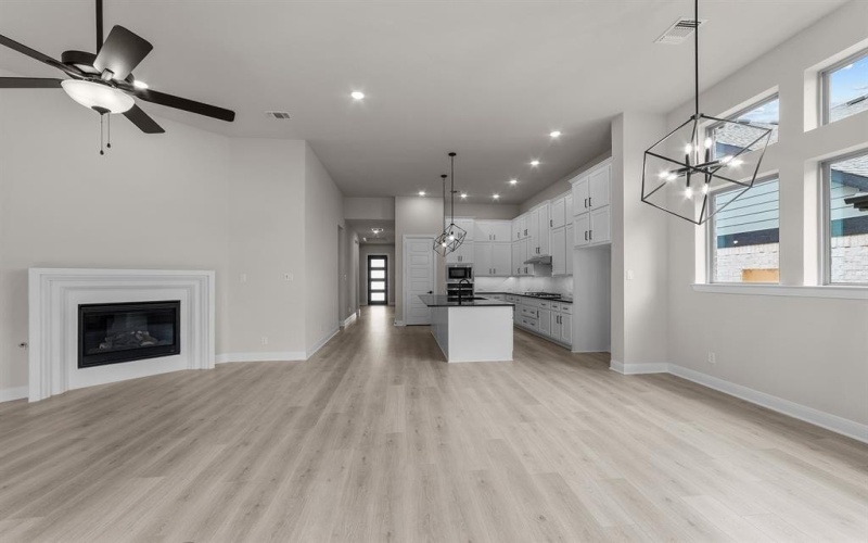 606 Lundy Lane, Mansfield, TX 76063, 4 Habitaciones Habitaciones , ,3 BañosBaños,Residential,En Venta,606 Lundy Lane,20929830