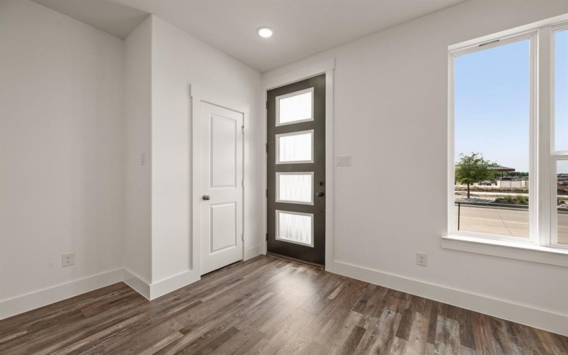 1424 Solterra Boulevard, Mesquite, TX 75181, 3 Bedrooms Bedrooms, ,2 BathroomsBathrooms,Residential,For Sale,1424 Solterra Boulevard,20930408