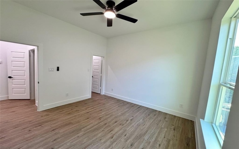 1222 Saint John Street, Greenville, TX 75401, 4 Habitaciones Habitaciones , ,2 BañosBaños,Residential,En Venta,1222 Saint John Street,20929879