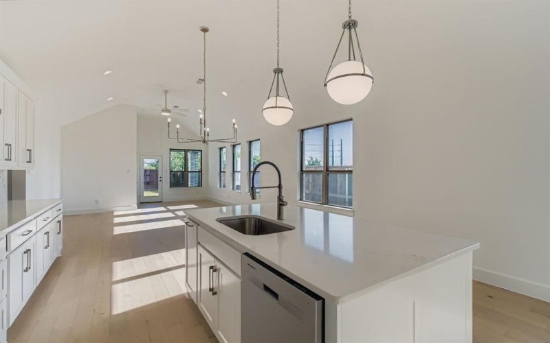 1640 Cornwall Avenue, Fort Worth, TX 76052, 3 Habitaciones Habitaciones , ,2 BañosBaños,Residential,En Venta,1640 Cornwall Avenue,0,20929978