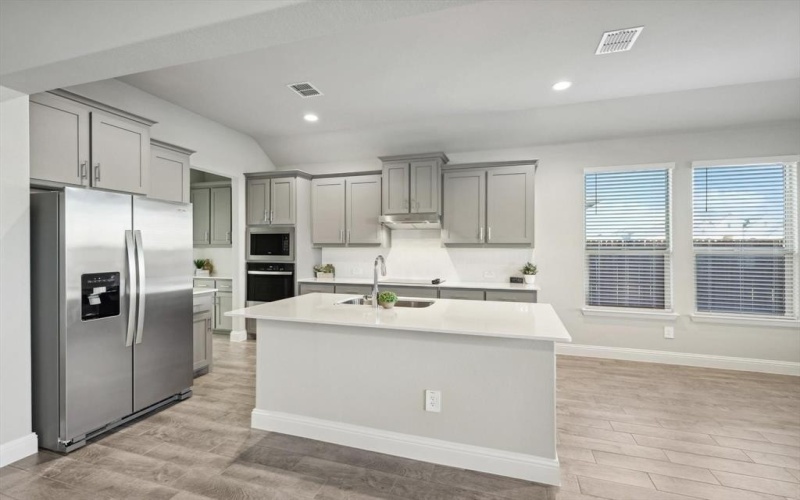 5806 14th Street, Midlothian, TX 76065, 4 Habitaciones Habitaciones , ,2 BañosBaños,Residential,En Venta,5806 14th Street,20930079