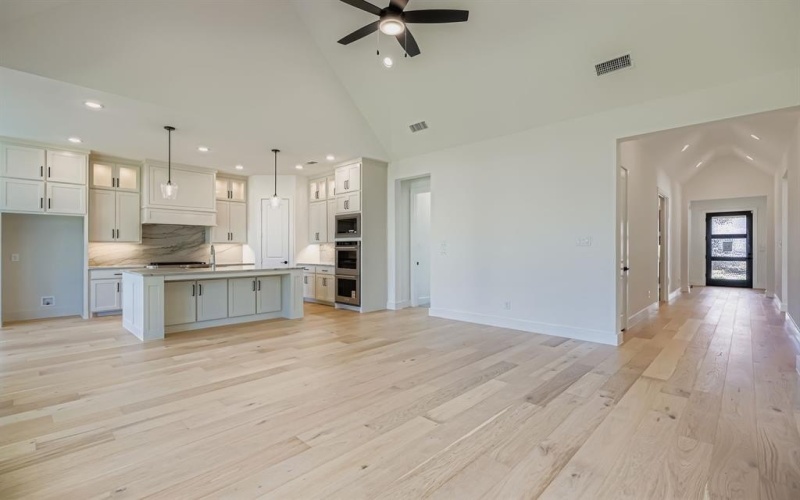 2700 Amber Lane, Prosper, TX 75078, 4 Bedrooms Bedrooms, ,5 BathroomsBathrooms,Residential,For Sale,2700 Amber Lane,20930216