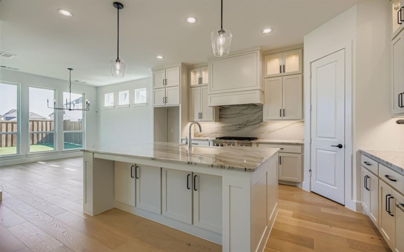 2700 Amber Lane, Prosper, TX 75078, 4 Bedrooms Bedrooms, ,5 BathroomsBathrooms,Residential,For Sale,2700 Amber Lane,20930216