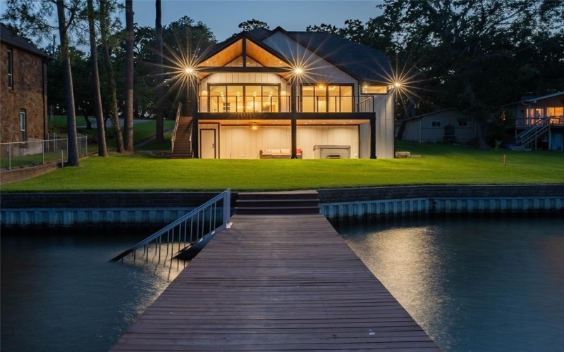 85 Isle Of View Drive, Tool, TX 75143, 5 Bedrooms Bedrooms, ,3 BathroomsBathrooms,Residential,For Sale,85 Isle Of View Drive,20930353