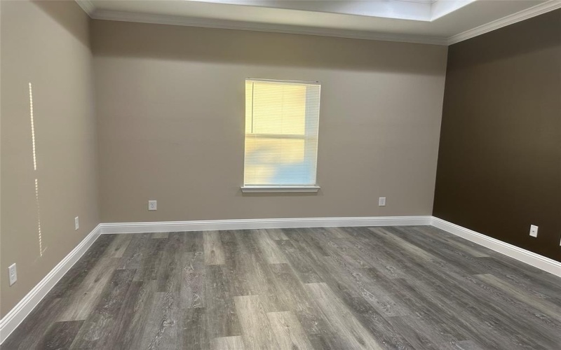 1009 S Preston Street, Ennis, TX 75119, 3 Bedrooms Bedrooms, ,2 BathroomsBathrooms,Residential,For Sale,1009 S Preston Street,20930373