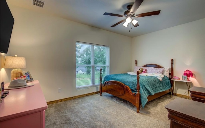 608 PR 6305 #6305, Mineola, TX 75773, 5 Bedrooms Bedrooms, ,3 BathroomsBathrooms,Residential,For Sale,608 PR 6305,20928307