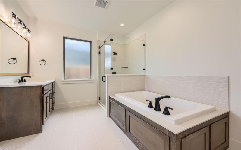 11513 Wulstone Way, Fort Worth, TX 76052, 3 Habitaciones Habitaciones , ,2 BañosBaños,Residential,En Venta,11513 Wulstone Way,20930444