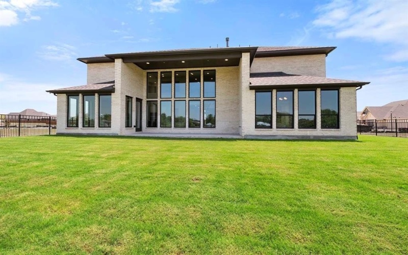 1726 Grand Avenue, Rockwall, TX 75087, 5 Bedrooms Bedrooms, ,5 BathroomsBathrooms,Residential,For Sale,1726 Grand Avenue,20928367