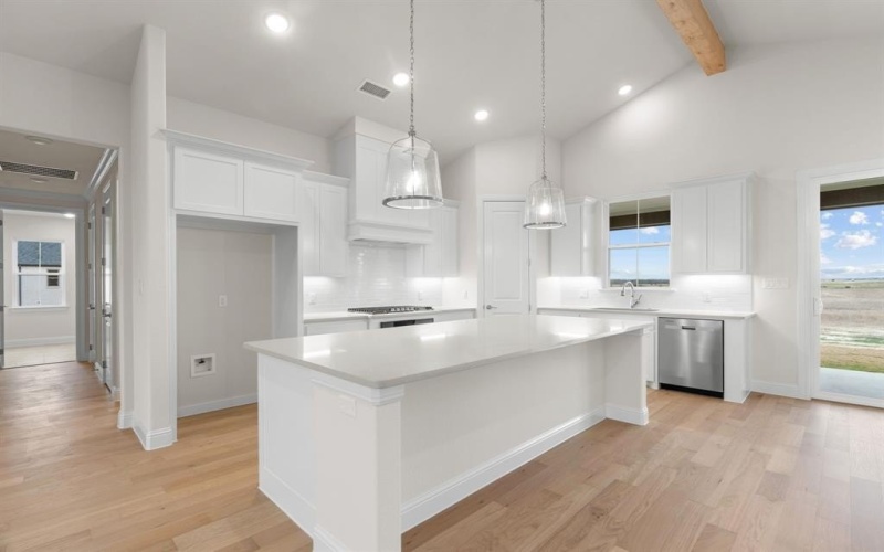 709 County Road 4530, Decatur, TX 76234, 4 Bedrooms Bedrooms, ,2 BathroomsBathrooms,Residential,For Sale,709 County Road 4530,0,20930506