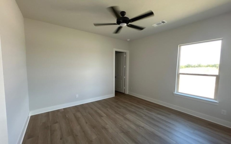 410 Indian Creek Road, Van Alstyne, TX 75495, 4 Bedrooms Bedrooms, ,2 BathroomsBathrooms,Residential,For Sale,410 Indian Creek Road,0,20932600