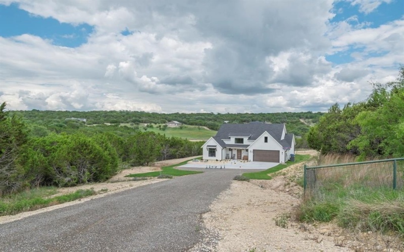 805 Hidden Valley, Bluff Dale, TX 76433, 3 Bedrooms Bedrooms, ,2 BathroomsBathrooms,Residential,For Sale,805 Hidden Valley,20932571